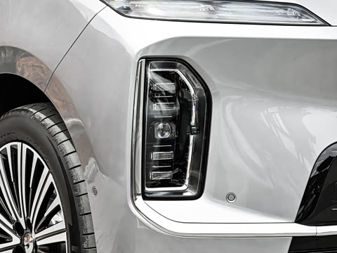 2026�� 102kWh �����е�������