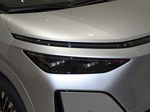 2026�� ���� 665 Max