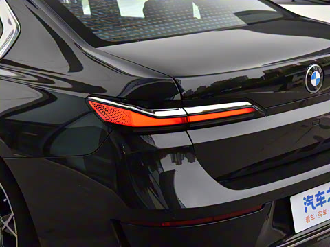 2026�� 735Li ������װ