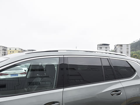 2026�� 450TSI �����콢 6��