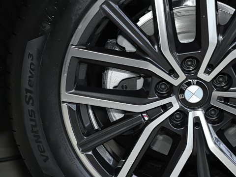 2025�� eDrive25L M�˶���װ