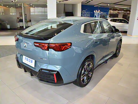 2025�� sDrive25i M�˶���װ