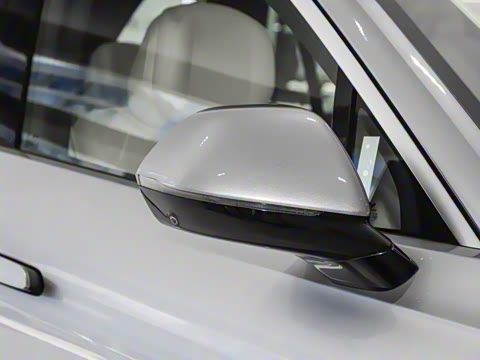 2025�� Ultra ������