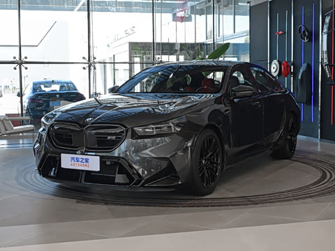2025�� M5