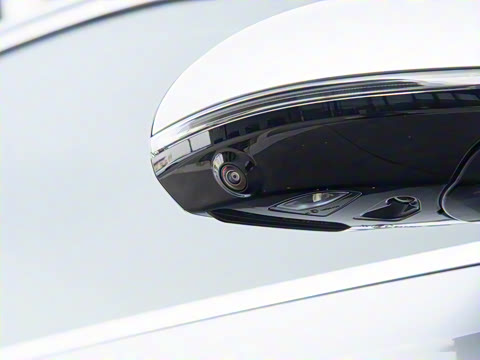 2026�� E 300 L ������