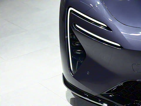 2025�� Ultra���̰�