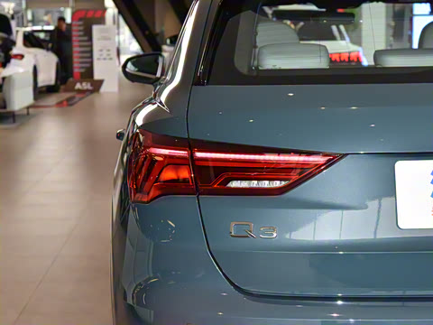 2025�� quattro 45�����ذ� 35TFSI  ��ȡ������