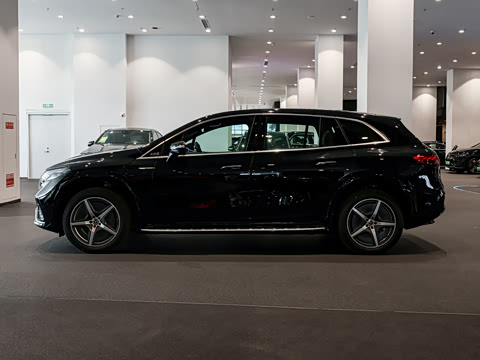 2025�� 500 4MATIC