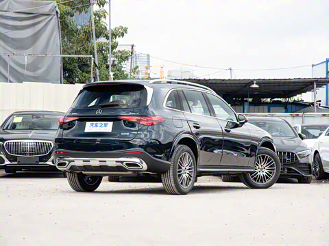 2026�� GLC 300 L 4MATIC ������ 5��