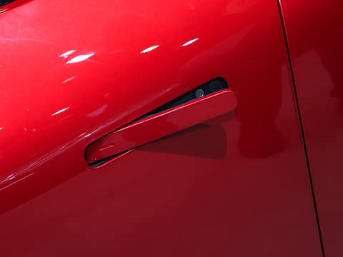 2025�� 750 ���� Max