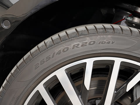 2026�� A8L 55 TFSI quattro �콢��