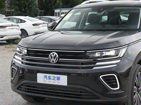 2025��  330TSI ����Ѳ�� ������