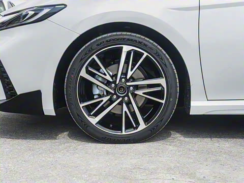 2026�� 2.0S �˶���