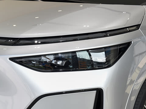 2026�� ���� 710���� Ultra