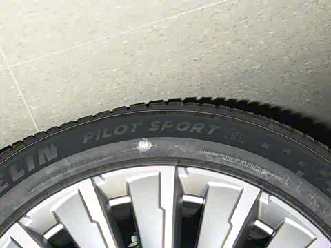 2025�� Ultra ������