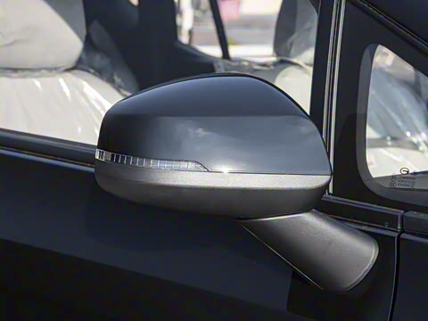 2025�� Plus 610 ������