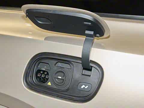 2025�� Ultra ������