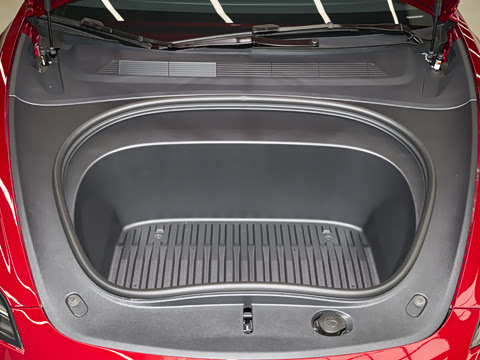 2025�� �Ŀ� ����������