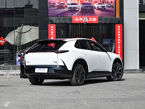 2026�� ����600 Max�˶���