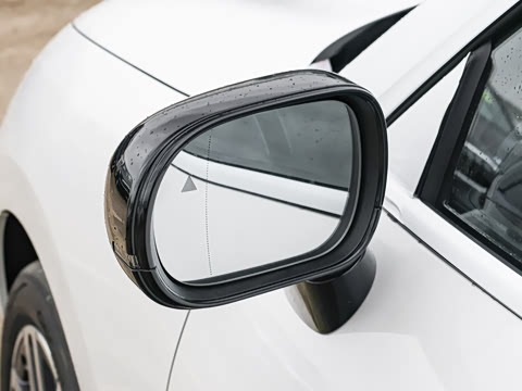 2025�� �Ŀ� 466km COOPER E ������