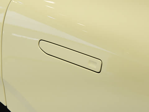 2026�� 605 Max