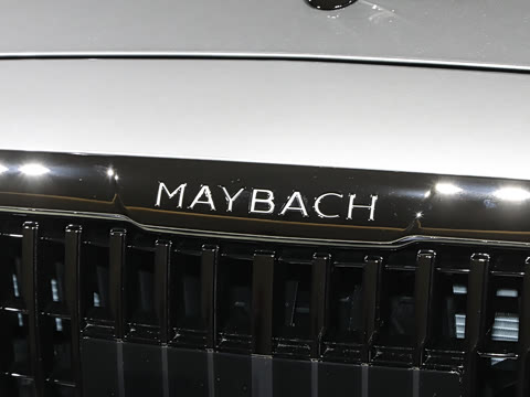 2027�� S 580 4MATIC Night Series
