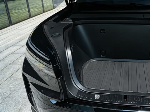 2026�� Ultra+ ������