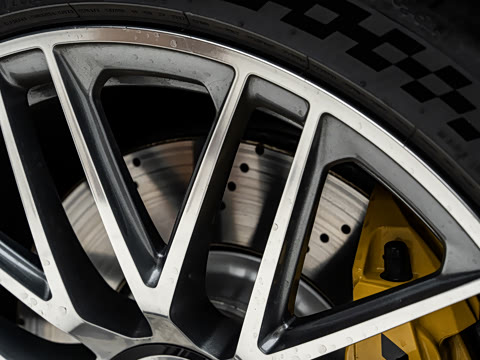 2026�� AMG GT 63 4MATIC+