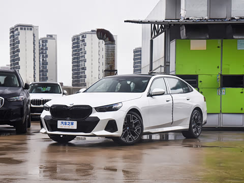 2026�� �Ŀ� 530Li ������ M�˶���װ