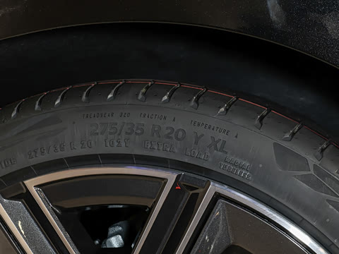 2026�� �Ŀ� 530Li ������ M�˶���װ