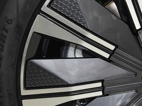 2026�� 700 Max�����״��