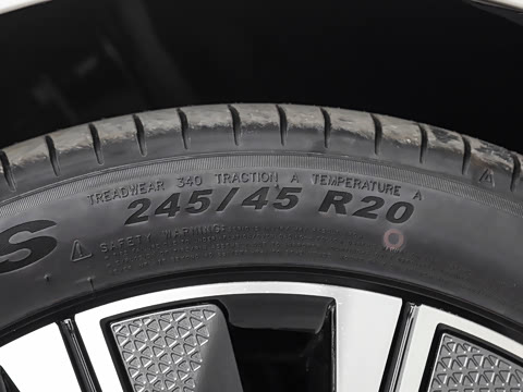 2026�� 700 Max�����״��