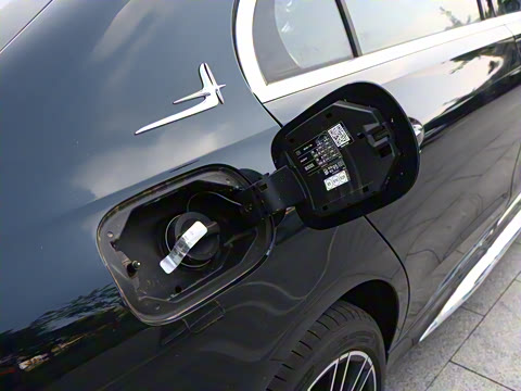 2025�� �Ŀ� C 200 L �˶���