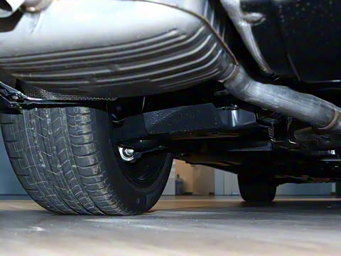 2026�� E 300 L ʱ���˶���