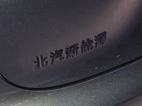 2025�� ���� Ultra�������� (896�߼����״