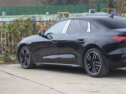 2026�� 2.0T �˶��� quattro