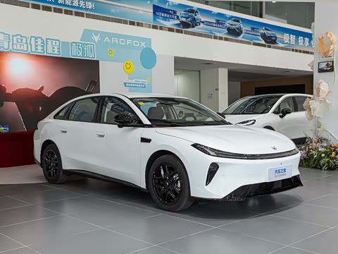 2026�� 535 MAX�����