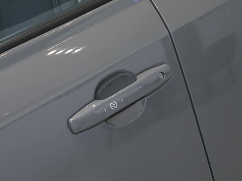 2026�� 2.0L ���ܵ��˫�� AIR