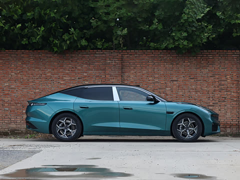 2026�� 701 ������ Ultra