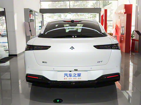 2025�� �Ŀ� 710 Max��