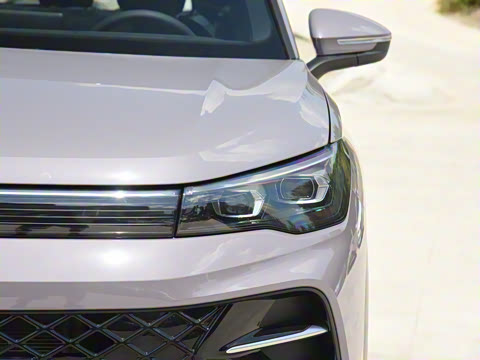 2025�� PRO 380TSI ���� R-Line �����