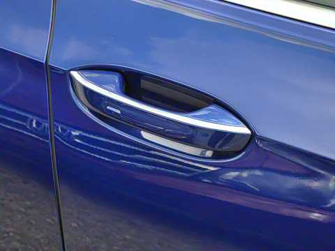 2025�� �Ŀ�� 300TSI R-Line