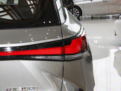 2026�� 350h ����������