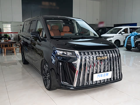 2026�� ���̰� 230������ 7��