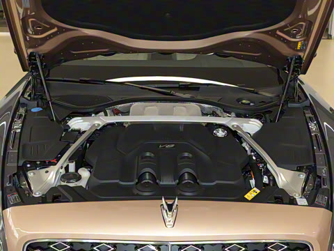 2026�� 4.0T V8 Mulliner