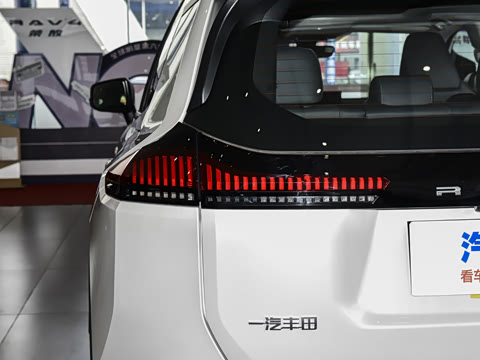 2026�� ˫�� 2.5L �����콢��