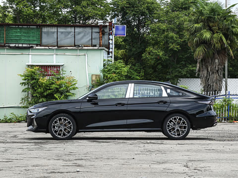 2027�� 2.0T DCT ������