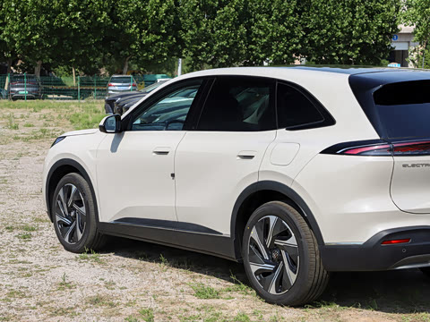 2026�� 1600 ������� 