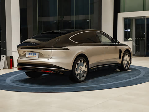 2025�� 102kWh ��ƽ���ر��