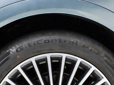 2026�� 2.0TD �Զ���Ӣ 7��